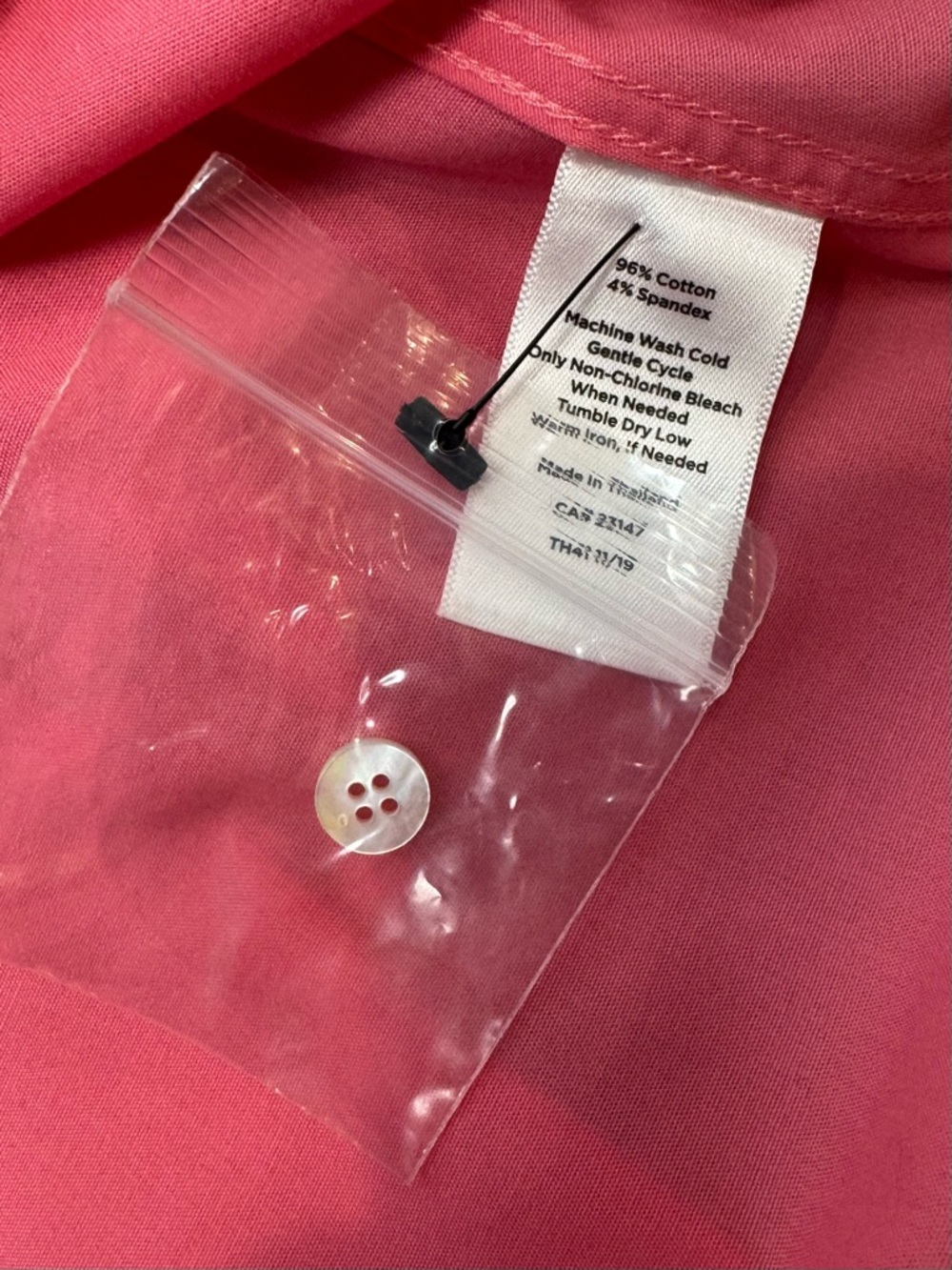 NWOT Talbots Sleeveless Perfect Shirt Non Iron Pink Coral Button Front Size 18 - Picture 7 of 8